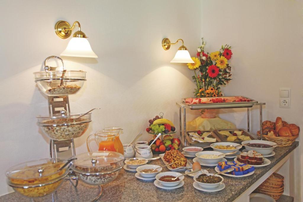 فندق Haus Hildegunde باد فسينغ المظهر الخارجي الصورة